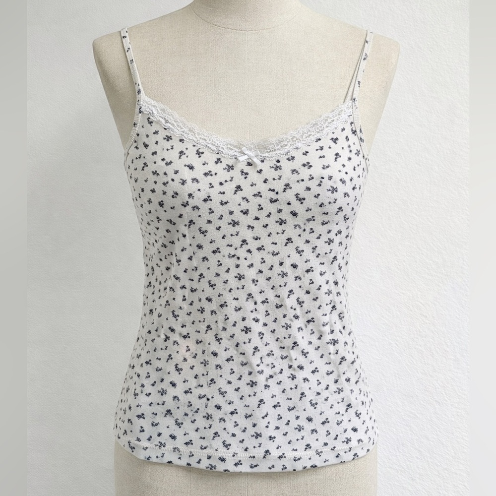 Brandy Melville // cream and navy floral lace tank